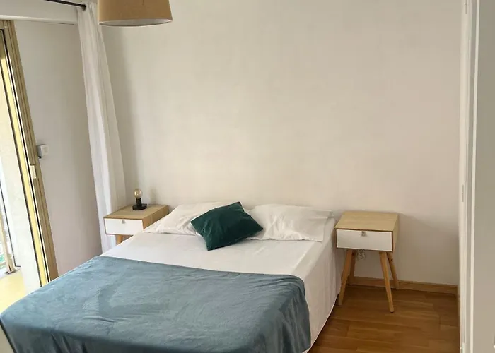 Centre-bastia A Minute A Pied Du Port Bastia (Corsica)